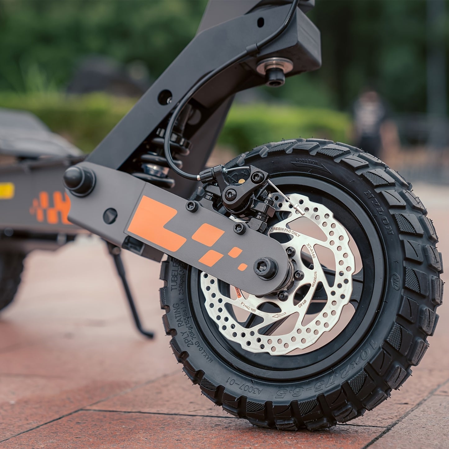 KuKirin G2 Electric Scooter for Adults - 55km Long Range, 48V 15.6Ah Removable Battery, Powerful Motor, Dual Suspension & 25.4cm All-Terrain Tires, Foldable with LCD Display, 3 Speed Modes, Front Brake System, 36V-100V Compat